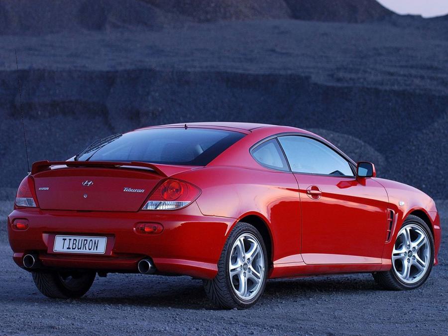  Hyundai Tiburon 2005 года  (ZA) (фото 5 из 16)